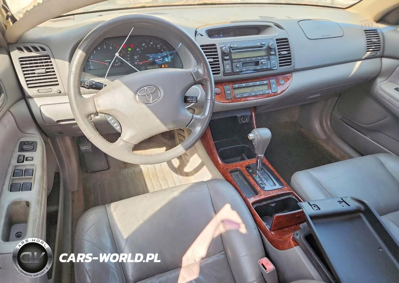 2003 Toyota Camry Xle VIN:JTDBE32K430181781 - 8
