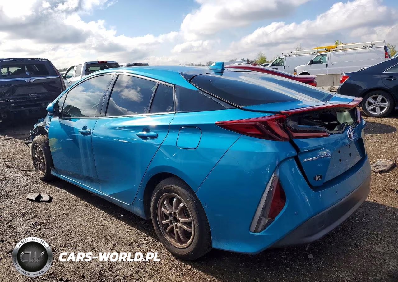 2017 Toyota Prius Prime Advanced VIN:JTDKARFP8H3039590 - 2