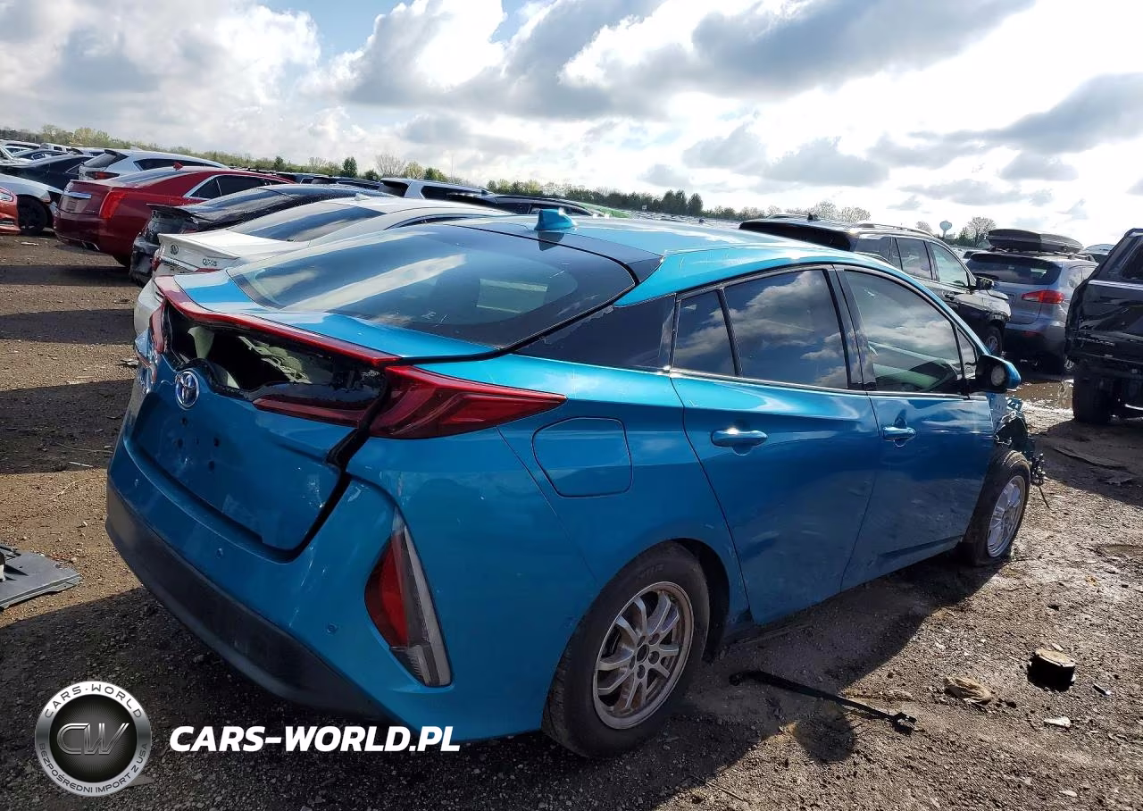 2017 Toyota Prius Prime Advanced VIN:JTDKARFP8H3039590 - 3