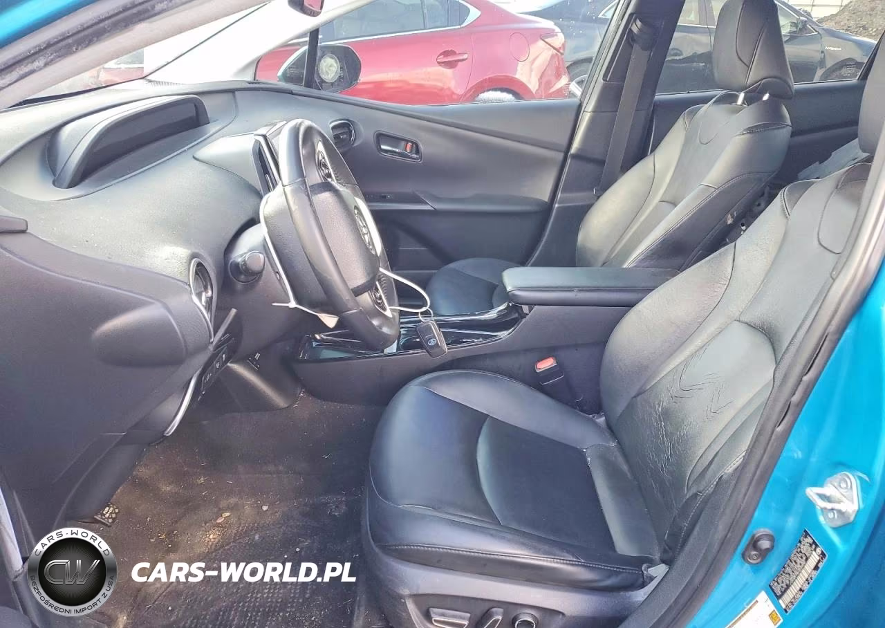 2017 Toyota Prius Prime Advanced VIN:JTDKARFP8H3039590 - 7
