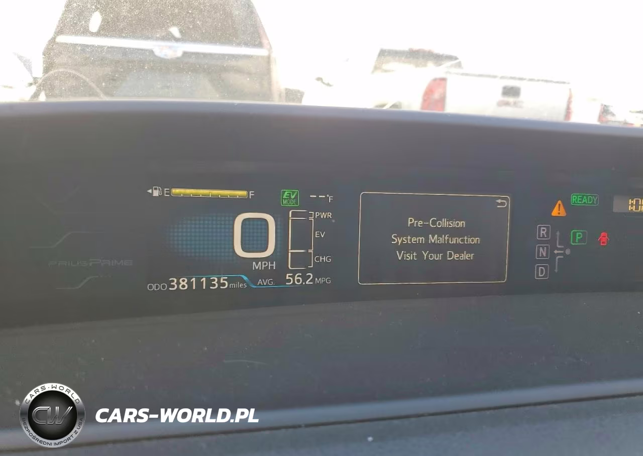 2017 Toyota Prius Prime Advanced VIN:JTDKARFP8H3039590 - 9