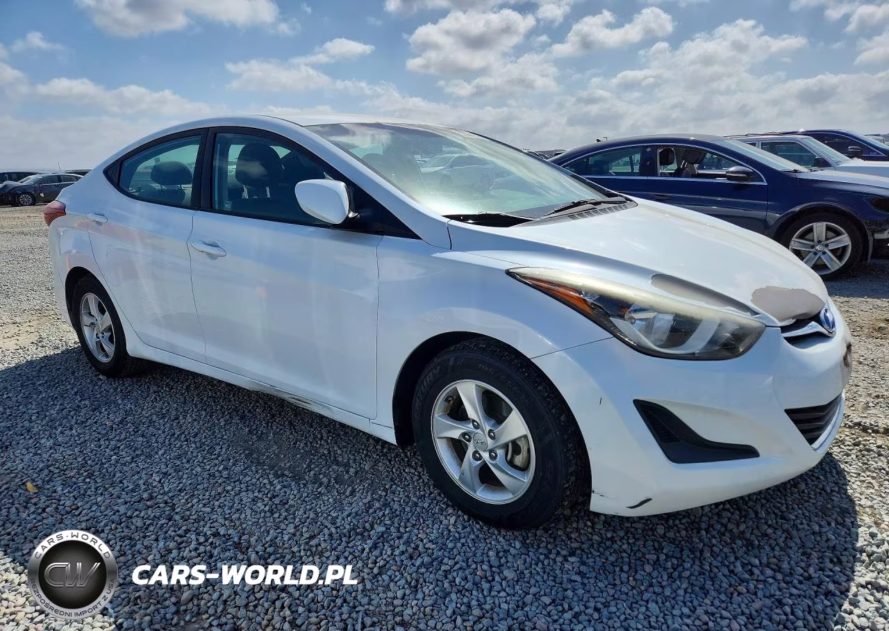 2015 Hyundai Elantra Se VIN:5NPDH4AE5FH573404 - 4