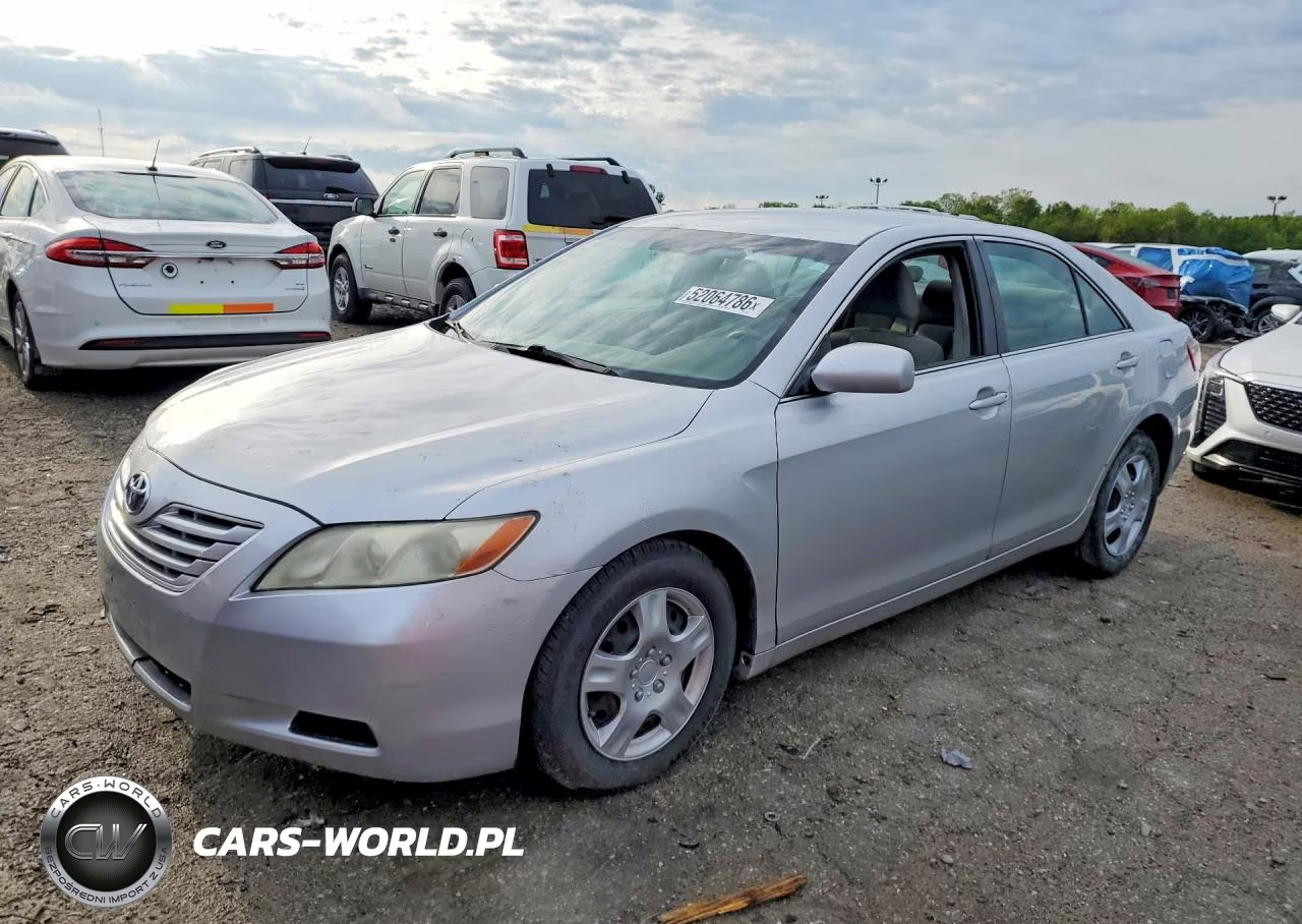 2008 Toyota Camry Le – zdjęcie 1 z 12