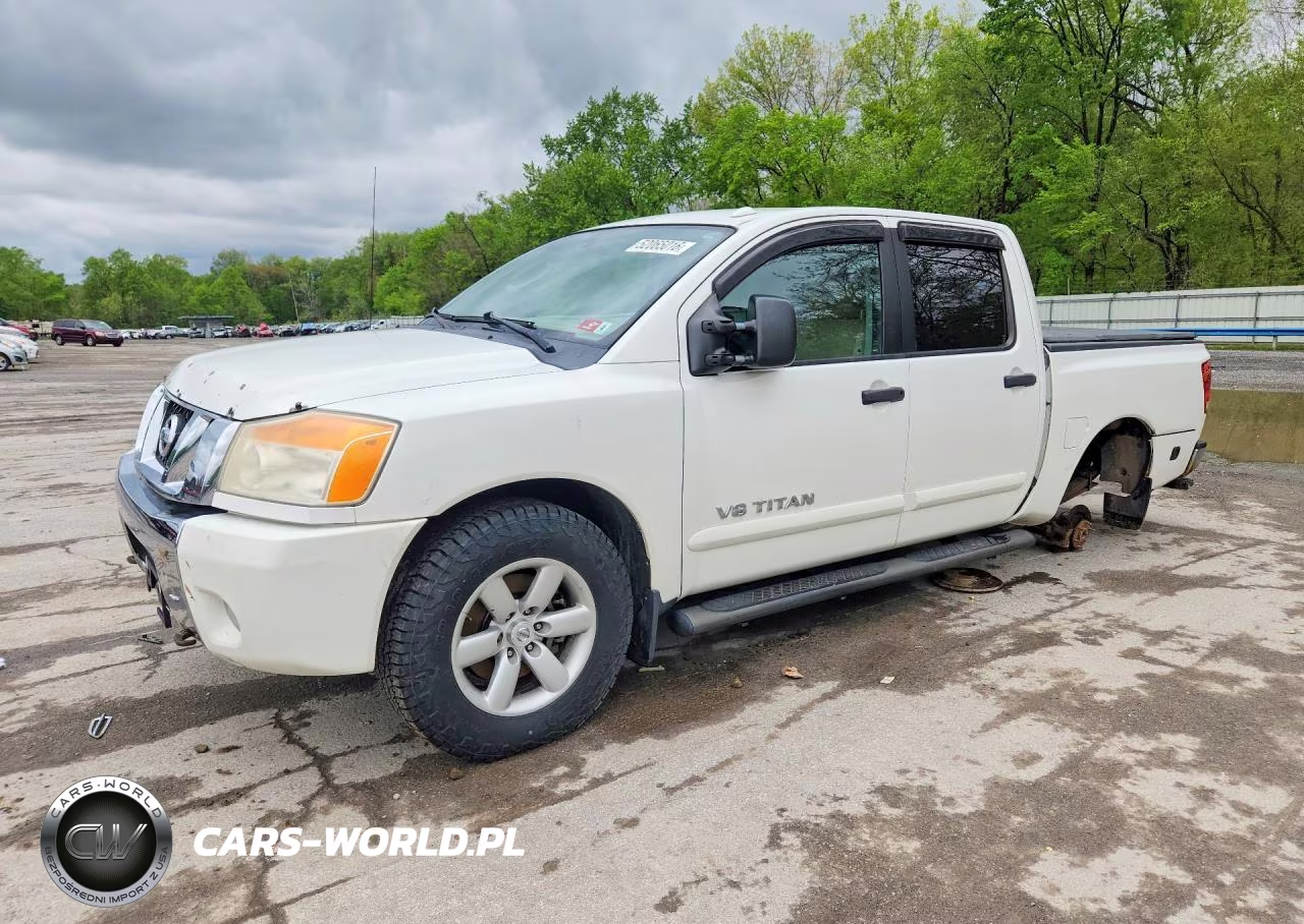 2010 Nissan Titan Se