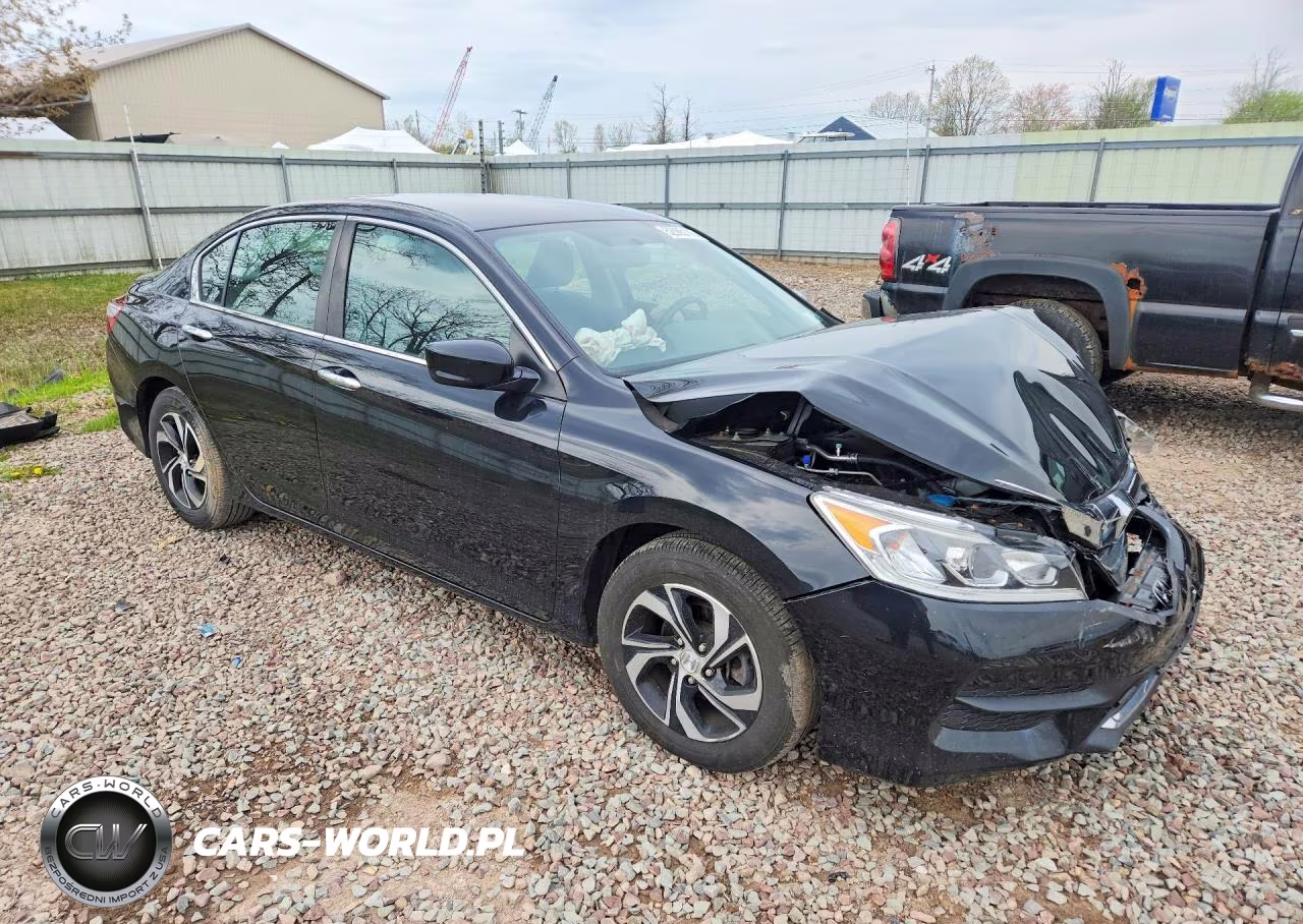 2017 Honda Accord Lx VIN:1HGCR2F3XHA216378 - 4