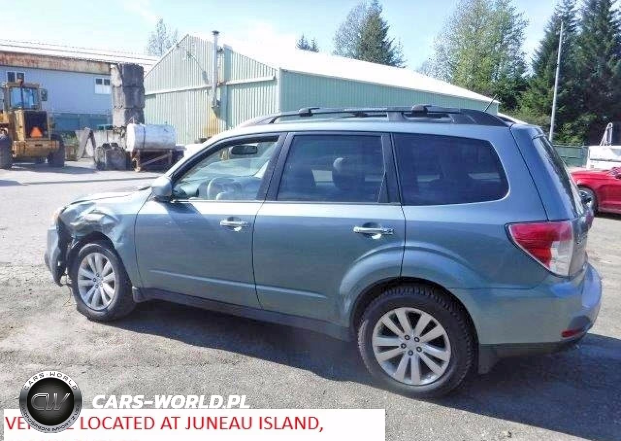 2011 Subaru Forester 2.5X Premium VIN:JF2SHADC5BH711999 - 4