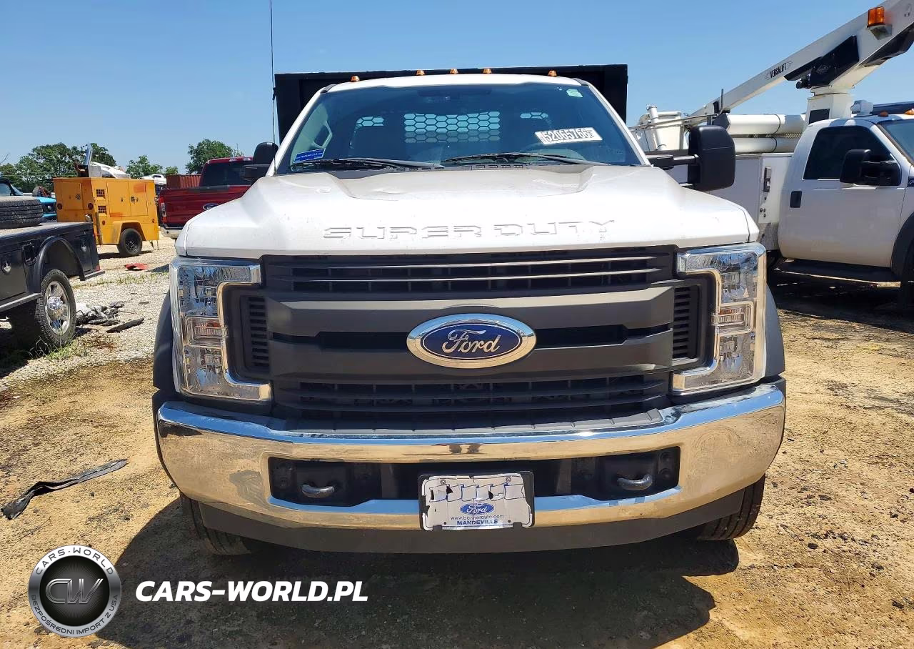 2018 Ford F550 Super Duty VIN:1FDUF5GT9JEC21691 - 5
