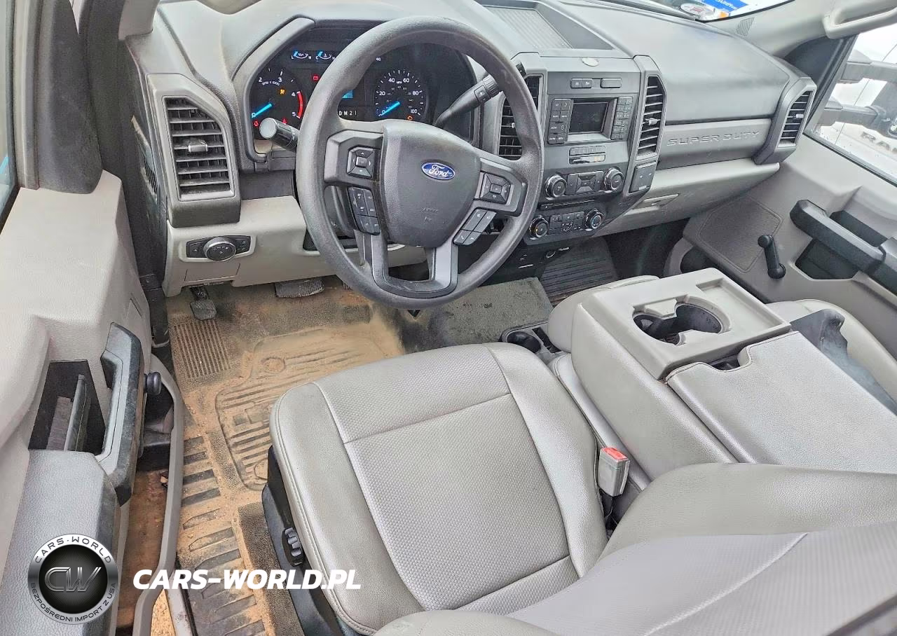 2018 Ford F550 Super Duty VIN:1FDUF5GT9JEC21691 - 8