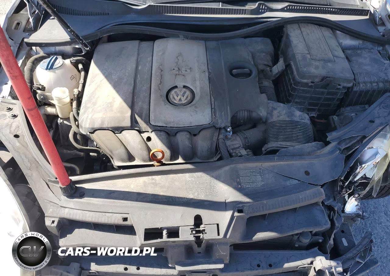 2008 Volkswagen Rabbit VIN:WVWBA71KX8W132173 - 11
