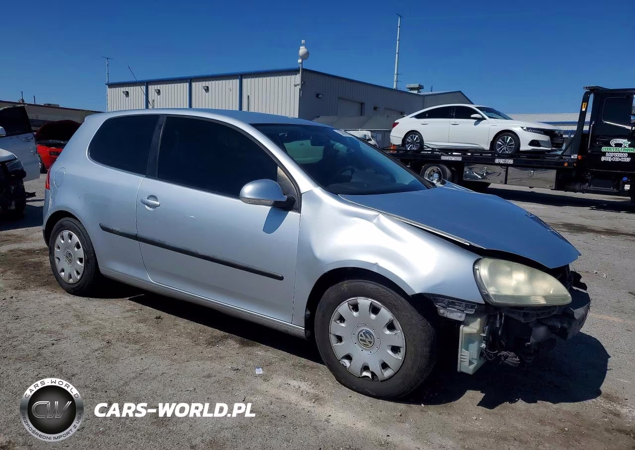 2008 Volkswagen Rabbit VIN:WVWBA71KX8W132173 - 4