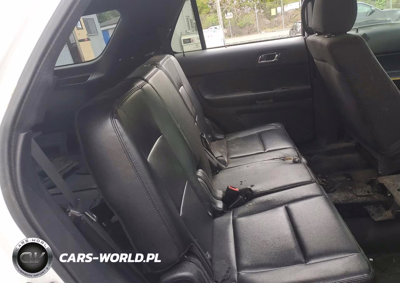 2016 Ford Explorer Police Interceptor VIN:1FM5K8AR8GGA78101 - 11