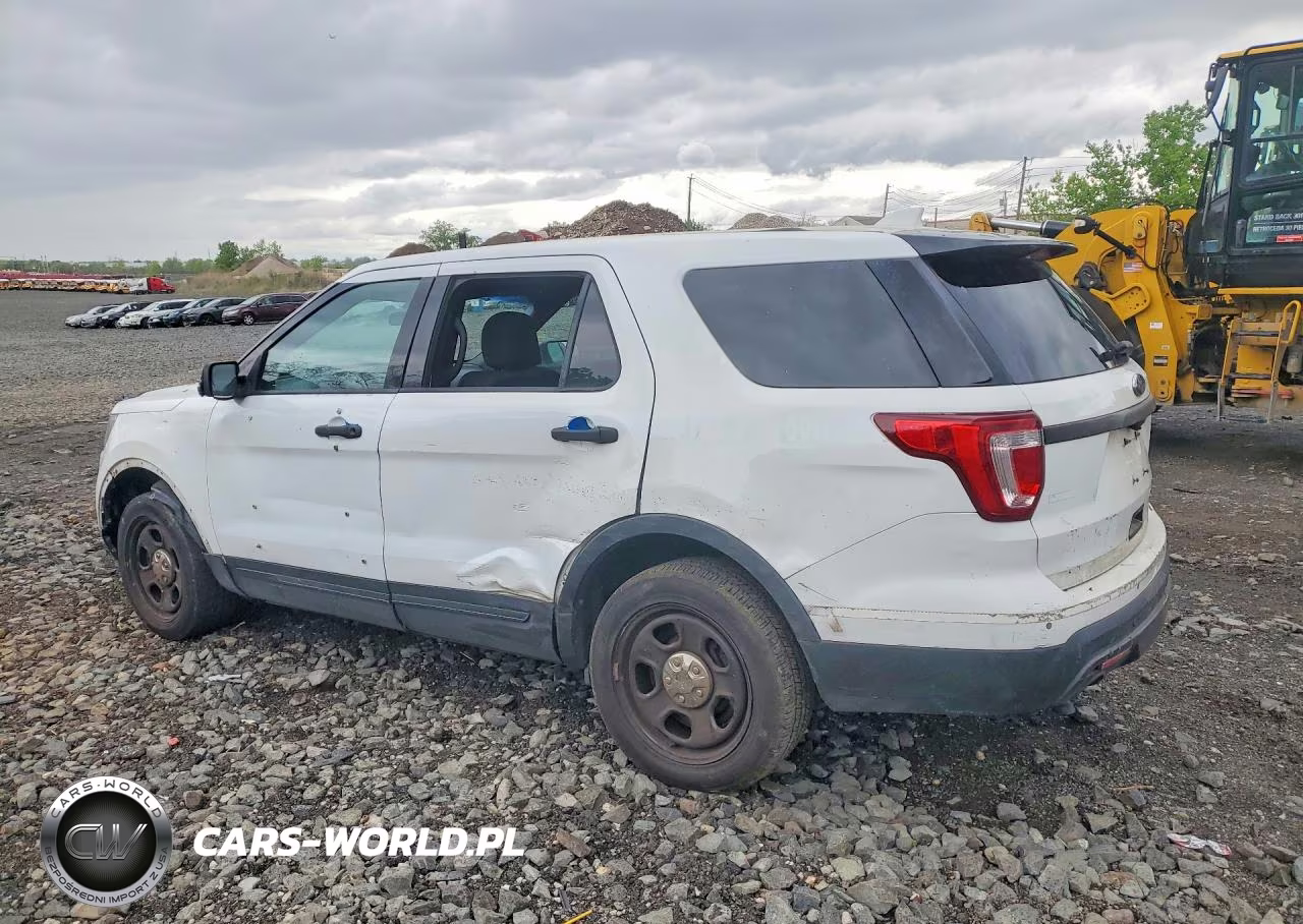 2016 Ford Explorer Police Interceptor VIN:1FM5K8AR8GGA78101 - 2