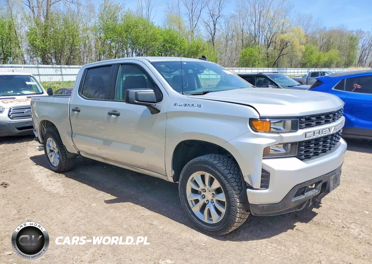 2021 Chevrolet Silverado K1500 Custom VIN:1GCPYBEH3MZ173692 - 4