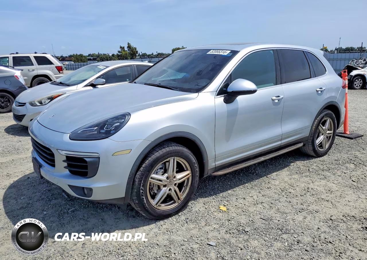 2015 Porsche Cayenne S