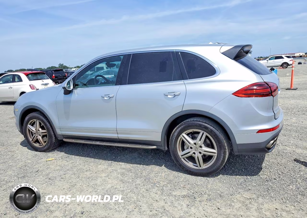 2015 Porsche Cayenne S VIN:WP1AB2A22FLA60118 - 2