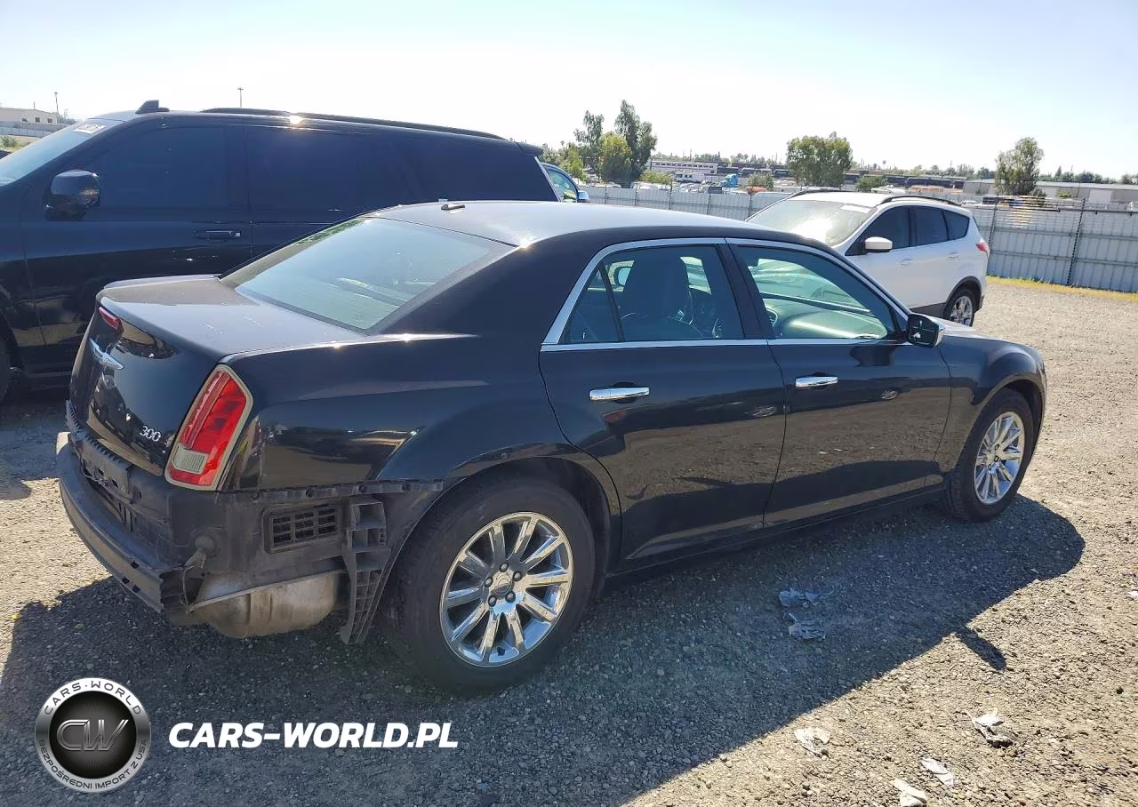 2011 Chrysler 300 Limited VIN:2C3CA5CG6BH533683 - 3
