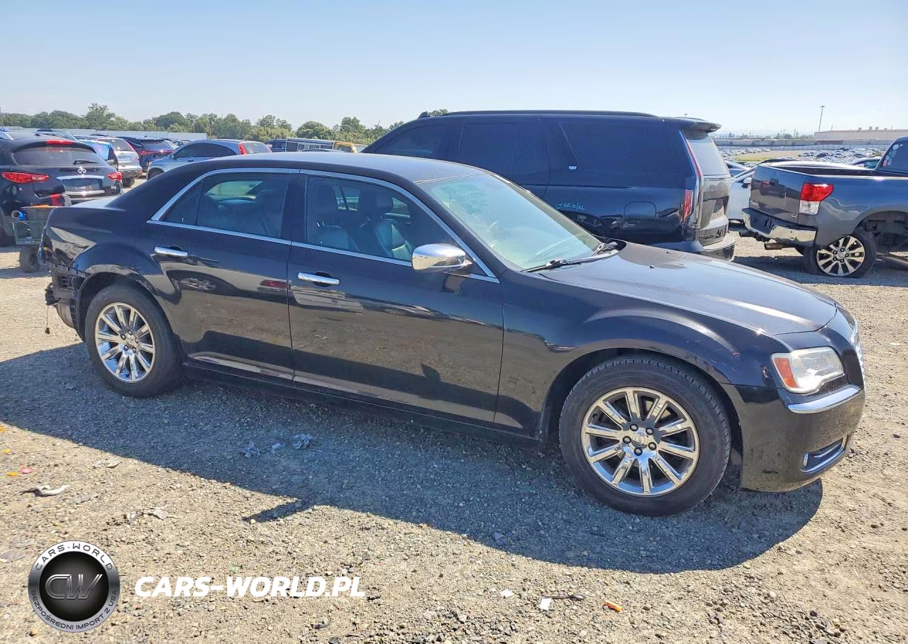 2011 Chrysler 300 Limited VIN:2C3CA5CG6BH533683 - 4