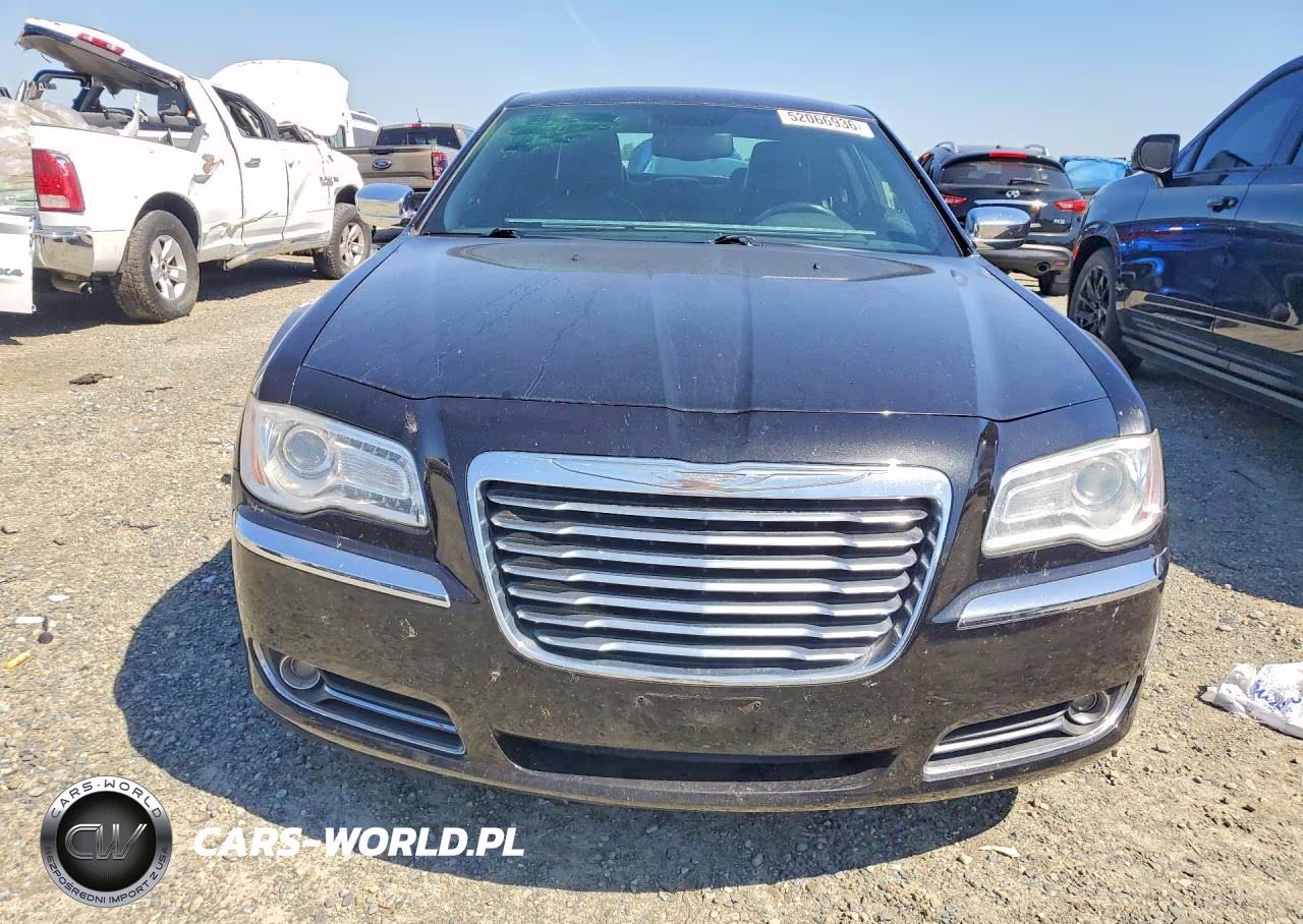 2011 Chrysler 300 Limited VIN:2C3CA5CG6BH533683 - 5