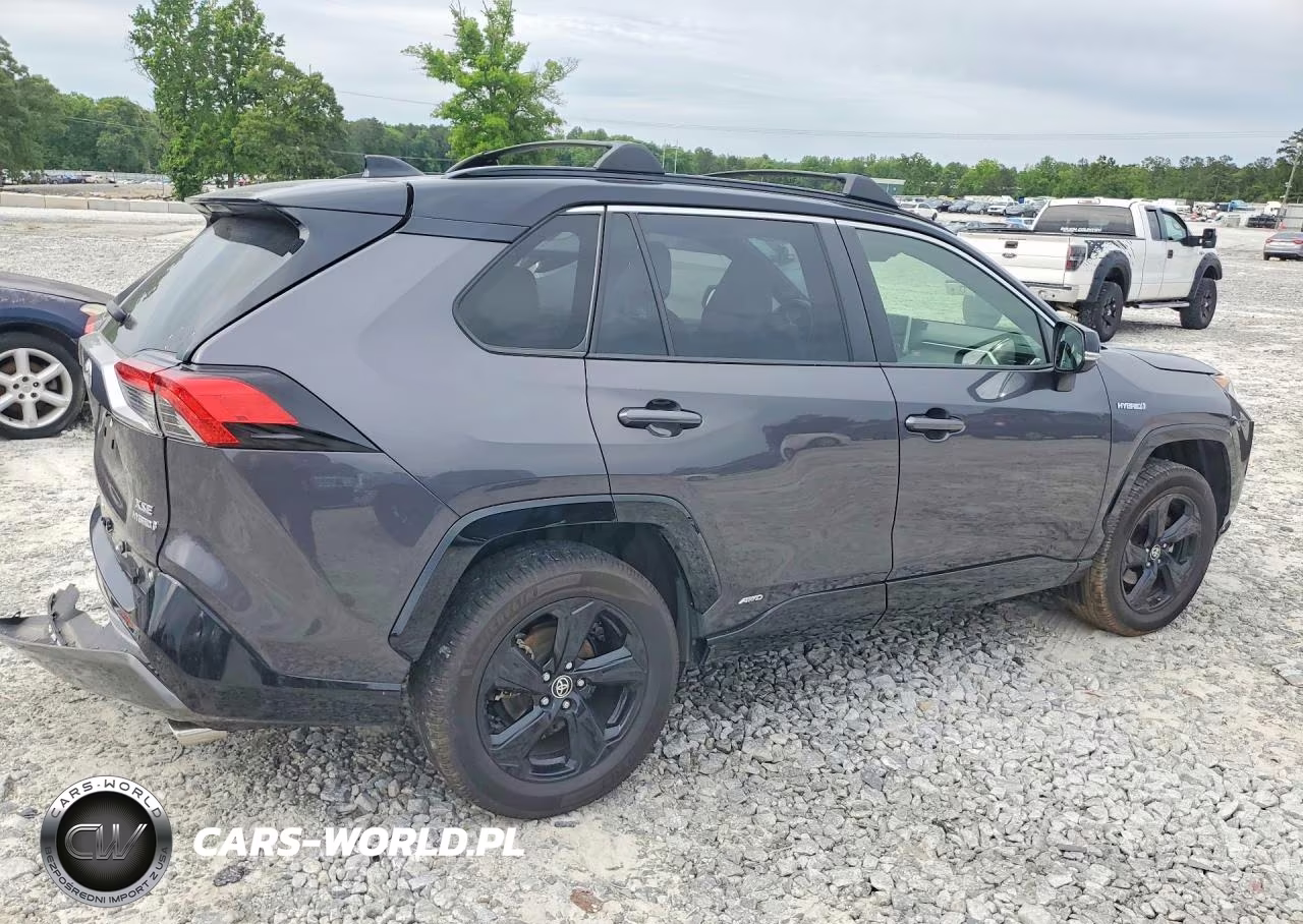 2020 Toyota Rav4 Xse VIN:JTMEWRFV0LJ048480 - 3
