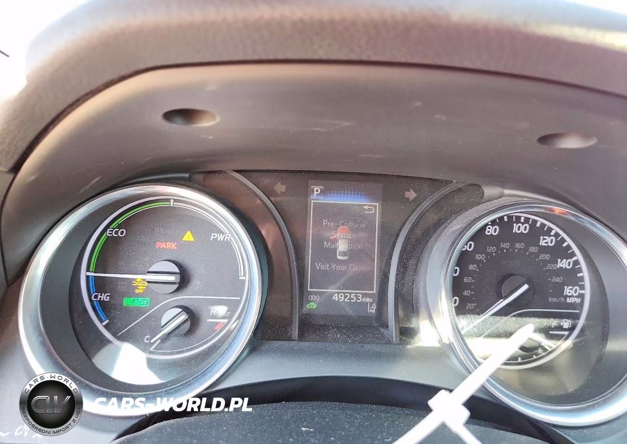 2020 Toyota Camry Le VIN:4T1C31AK5LU546120 - 9