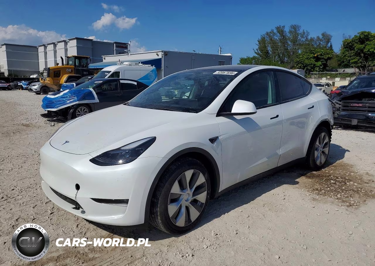 2023 Tesla Model Y – zdjęcie 1 z 13