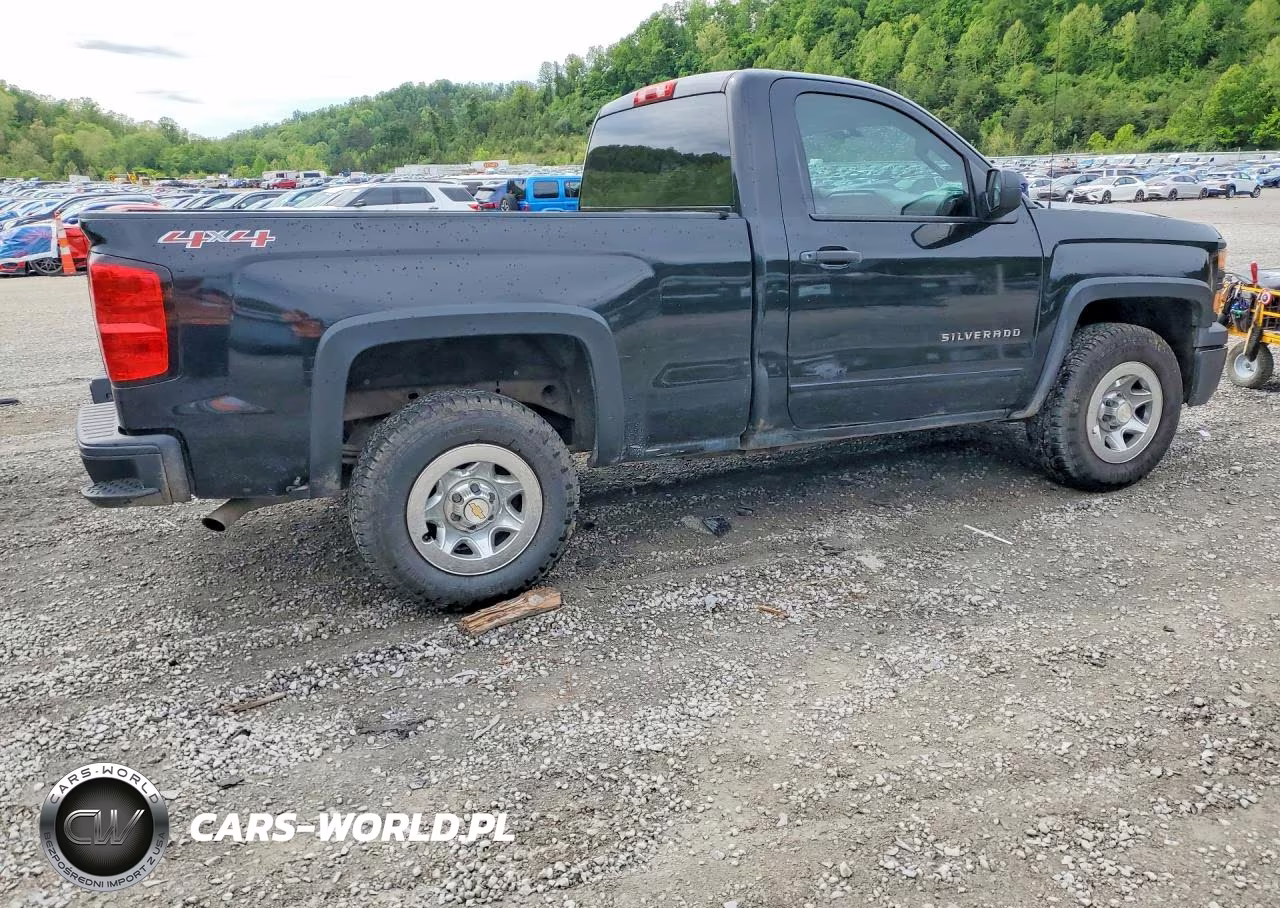 2014 Chevrolet Silverado K1500 VIN:1GCNKPEH0EZ396229 - 3