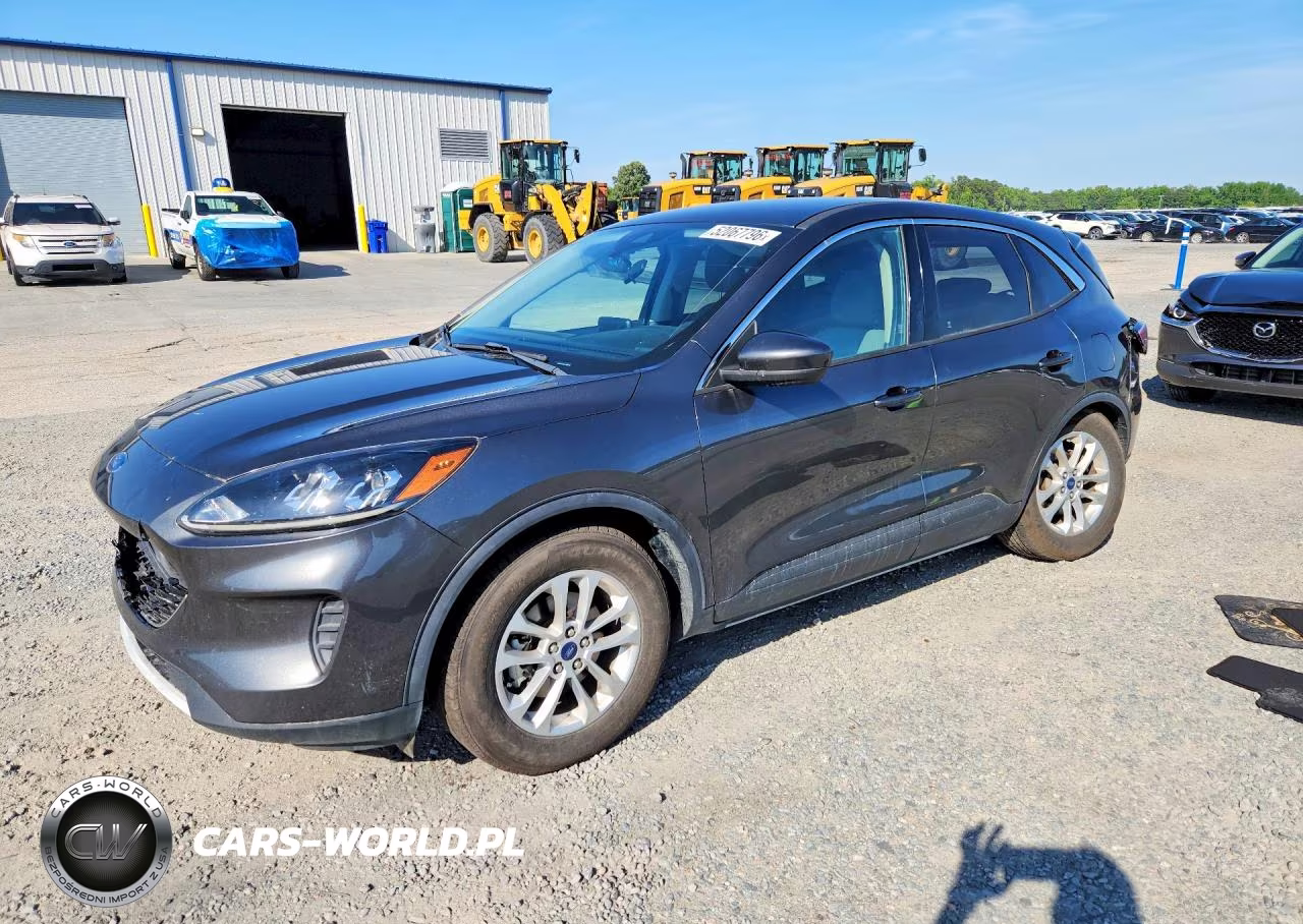 2020 Ford Escape Se