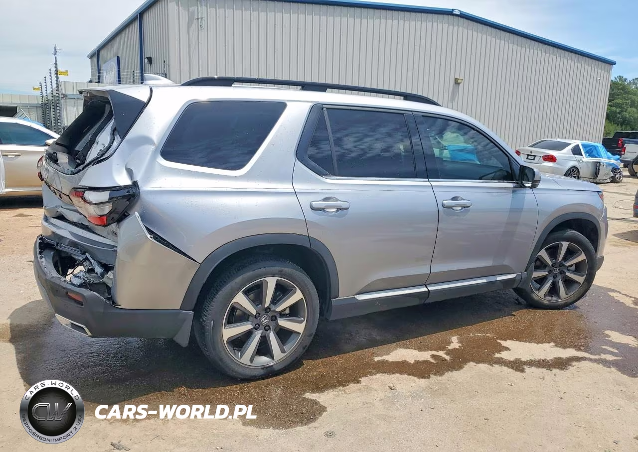 2023 Honda Pilot Elite VIN:5FNYG1H80PB036376 - 3