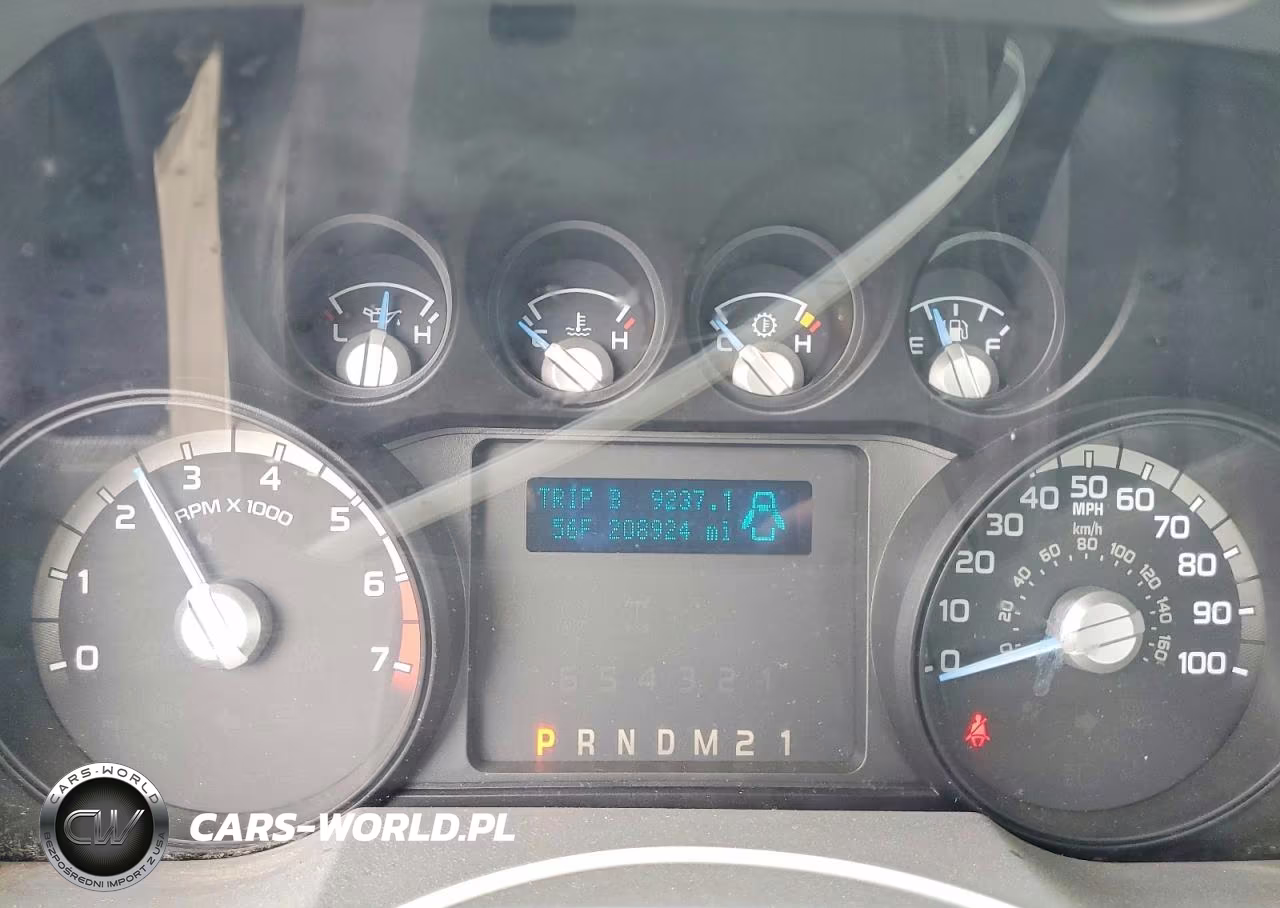 2012 Ford F250 Super Duty VIN:1FDBF2A61CEA17897 - 9