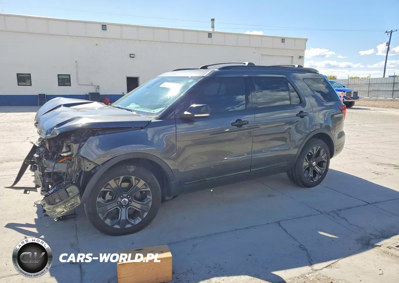 2018 Ford Explorer Sport