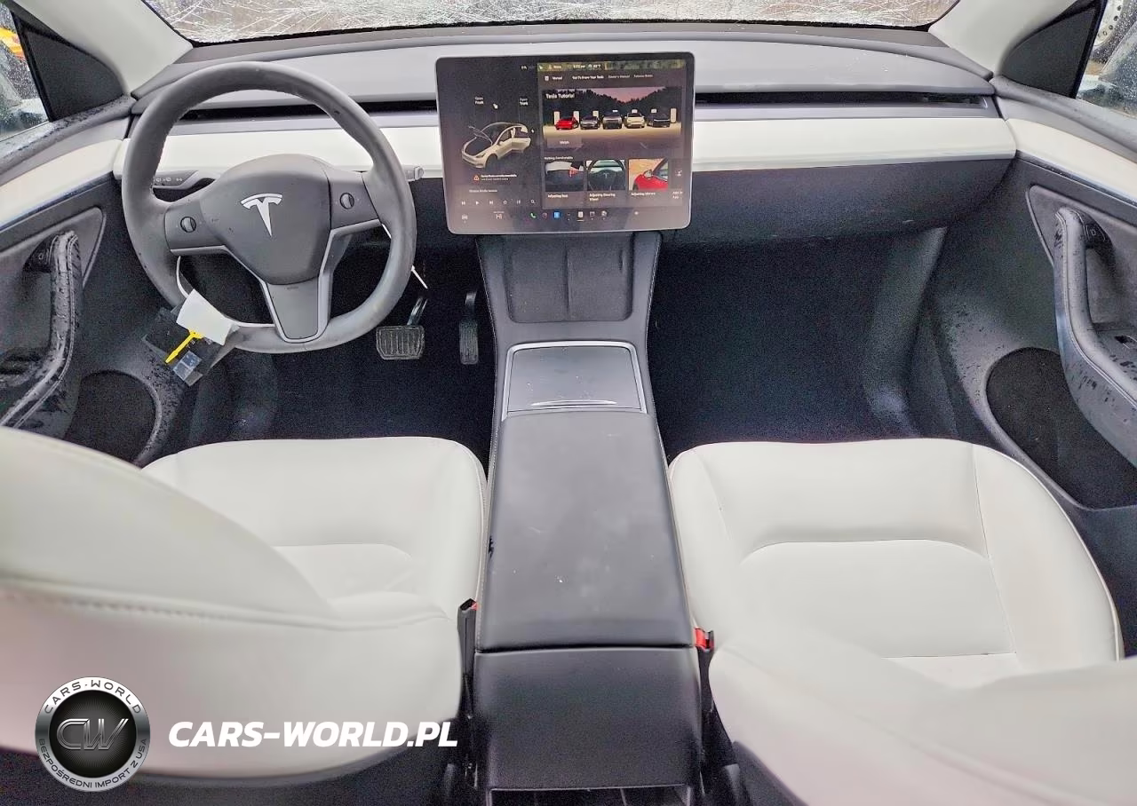 2025 Tesla Model Y VIN:7SAYGDEE9SF223011 - 8