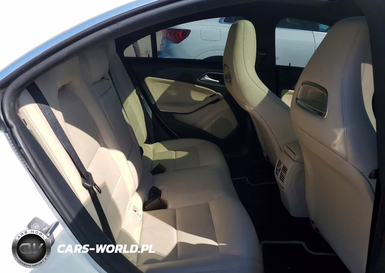 2019 Mercedes-Benz Cla 250 4Matic VIN:WDDSJ4GBXKN701757 - 10