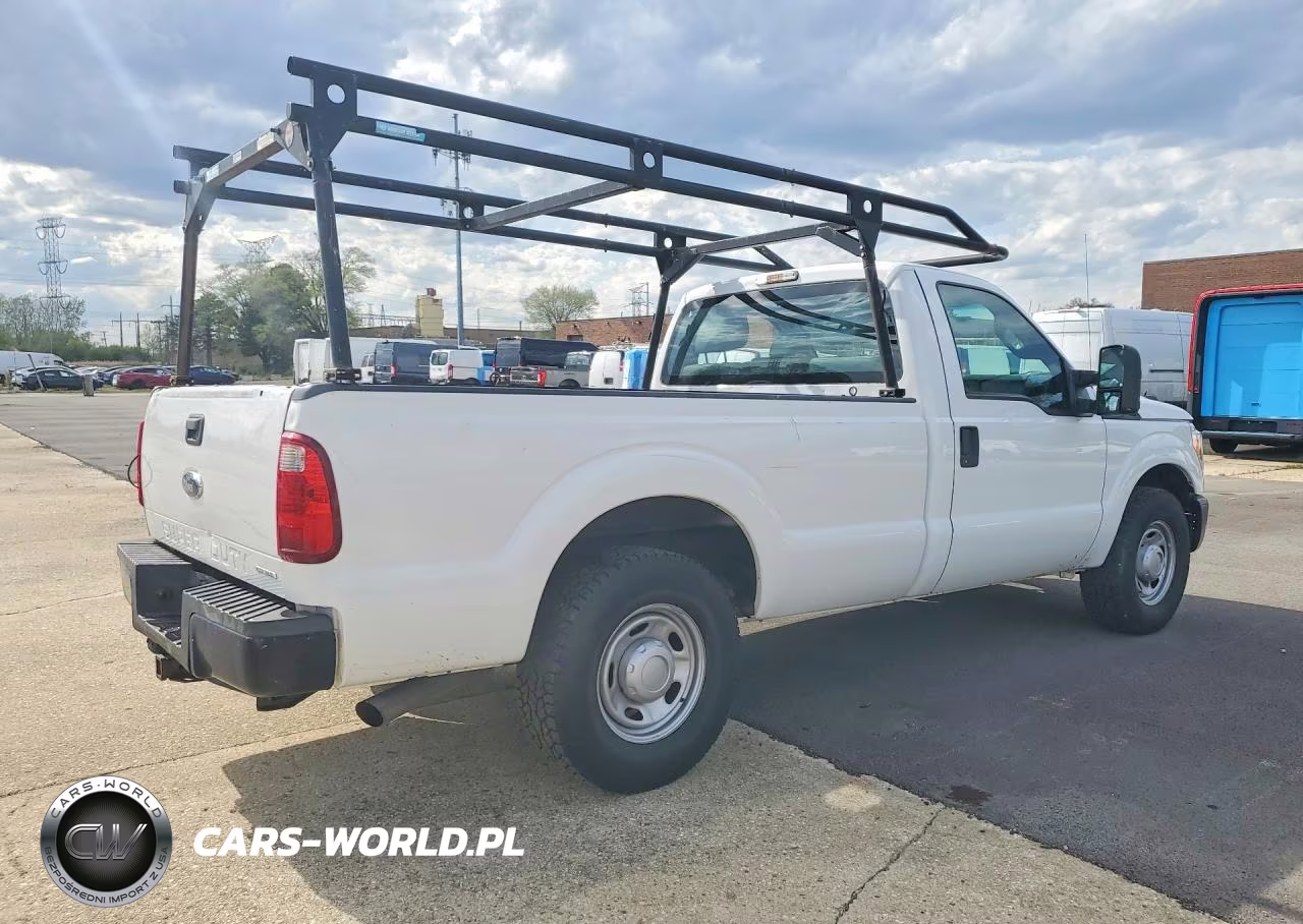 2012 Ford F250 Super Duty VIN:1FTBF2A63CED13864 - 3