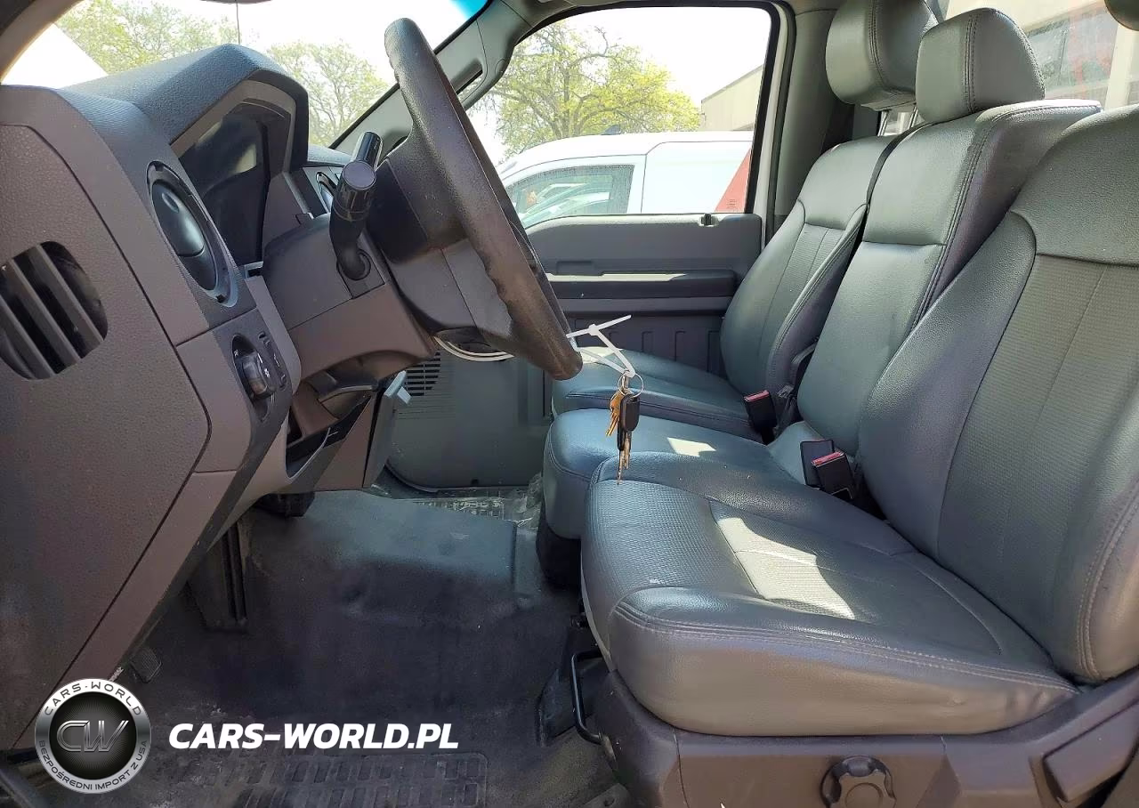 2012 Ford F250 Super Duty VIN:1FTBF2A63CED13864 - 7