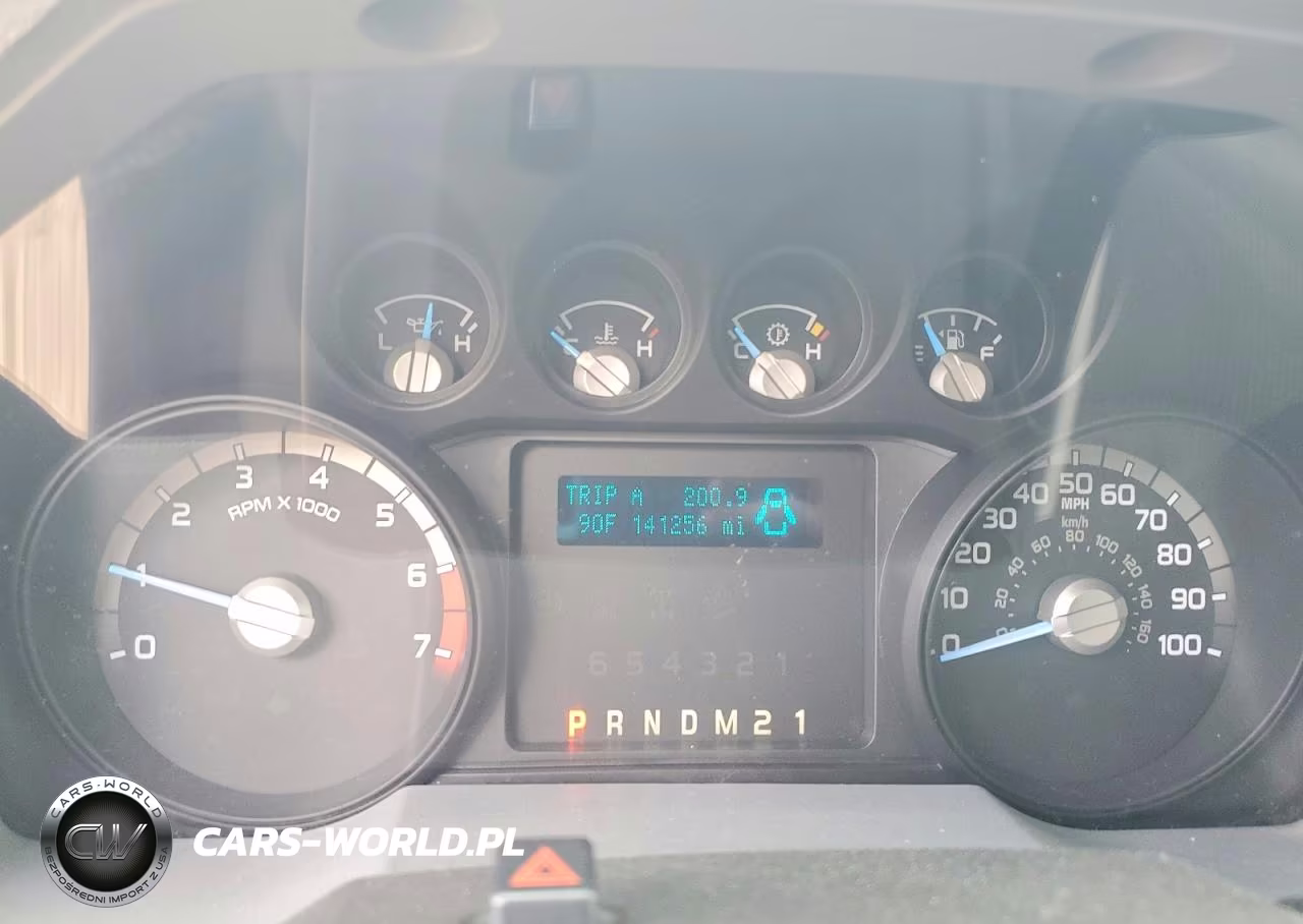 2012 Ford F250 Super Duty VIN:1FTBF2A63CED13864 - 9