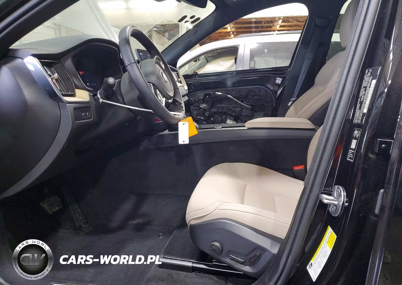 2026 Volvo Xc60 Core VIN:YV4H60RJ0T1406434 - 7