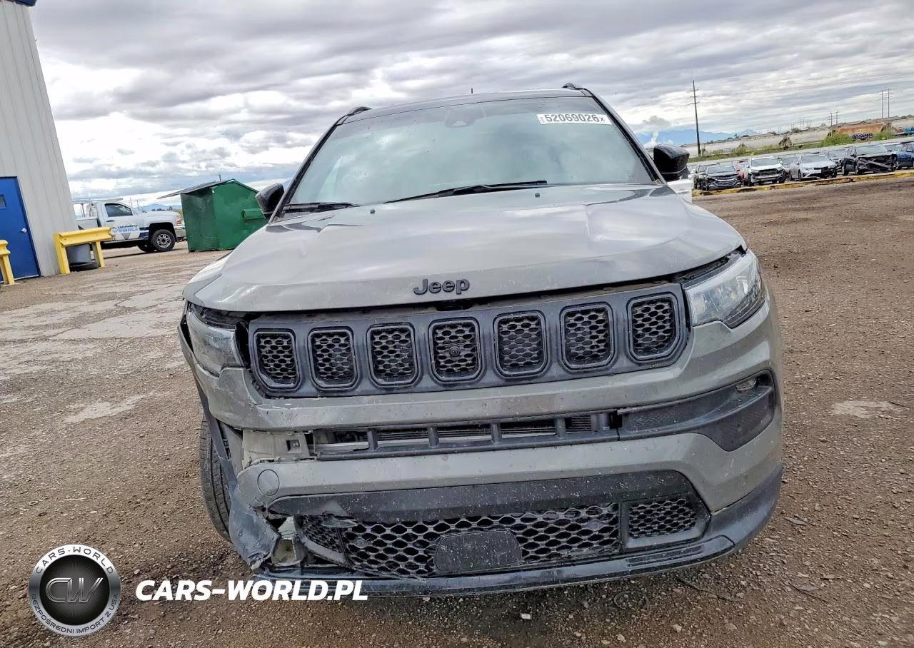 2023 Jeep Compass Latitude VIN:3C4NJDBN3PT515896 - 5