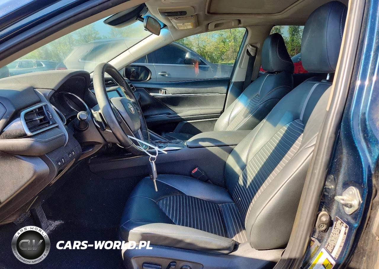 2018 Toyota Camry Se VIN:4T1B11HK2JU647653 - 7
