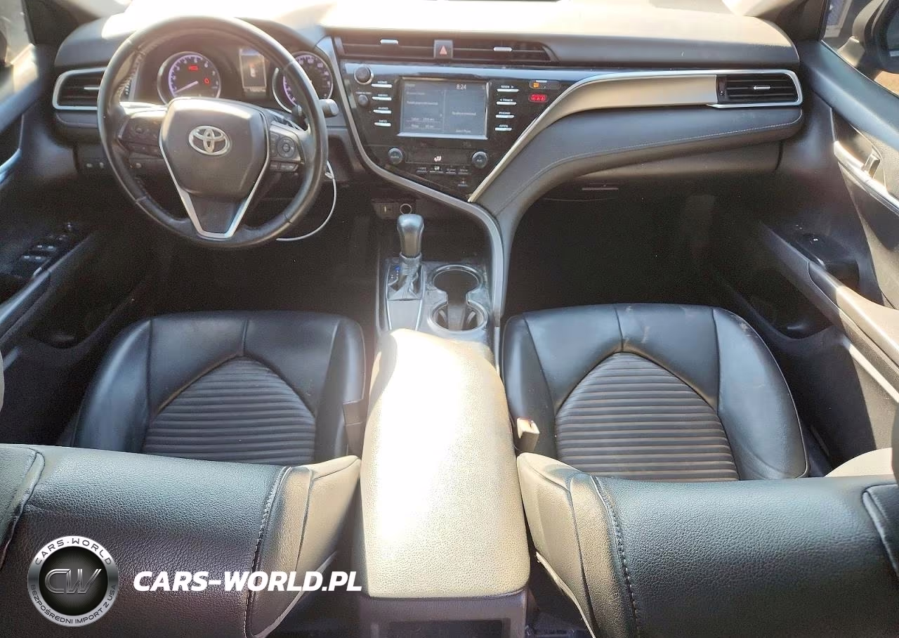 2018 Toyota Camry Se VIN:4T1B11HK2JU647653 - 8