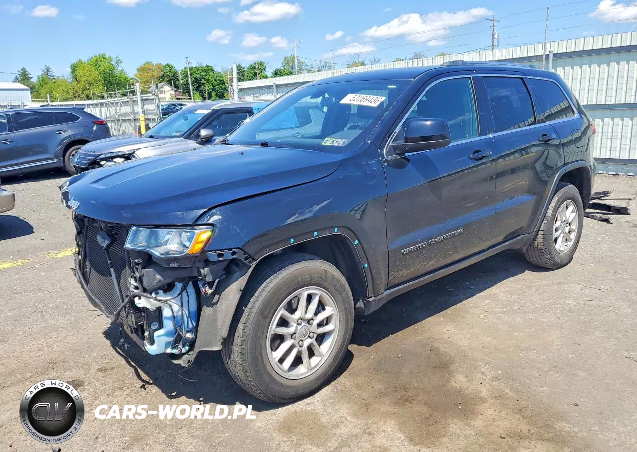 2020 Jeep Grand Cherokee Laredo