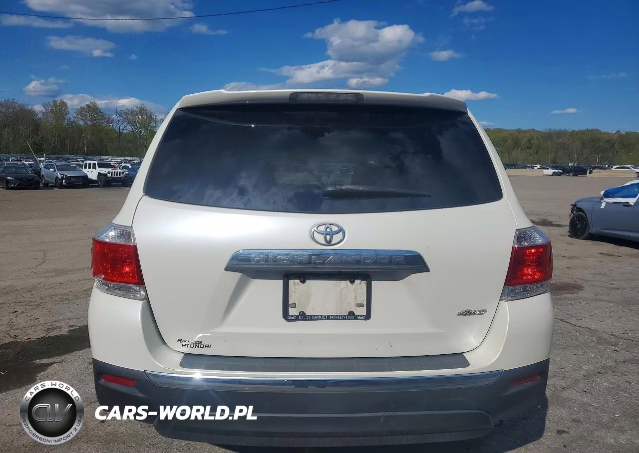2011 Toyota Highlander Base VIN:5TDBK3EH4BS087047 - 6