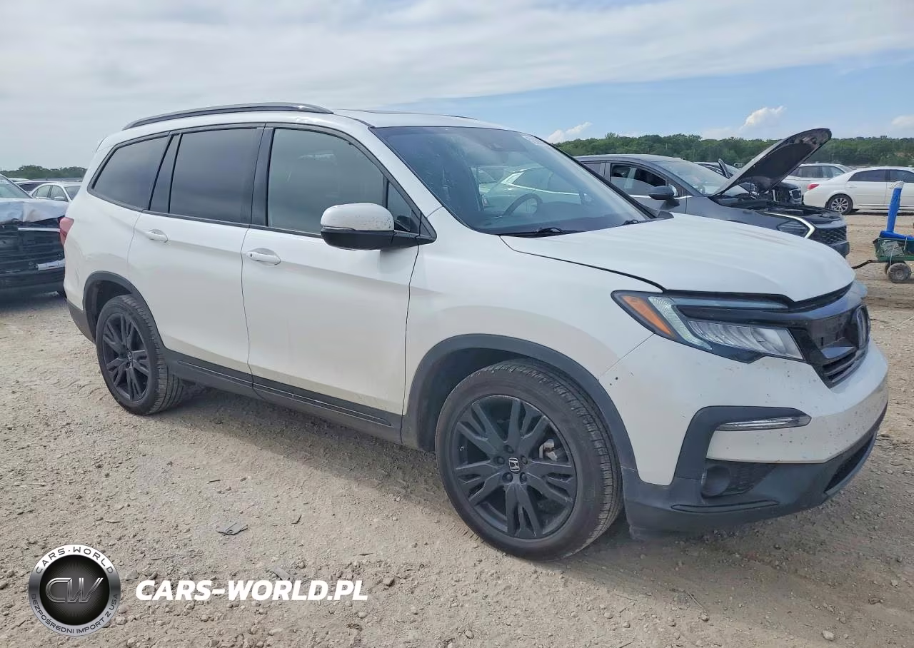 2021 Honda Pilot Black VIN:5FNYF6H77MB078997 - 4
