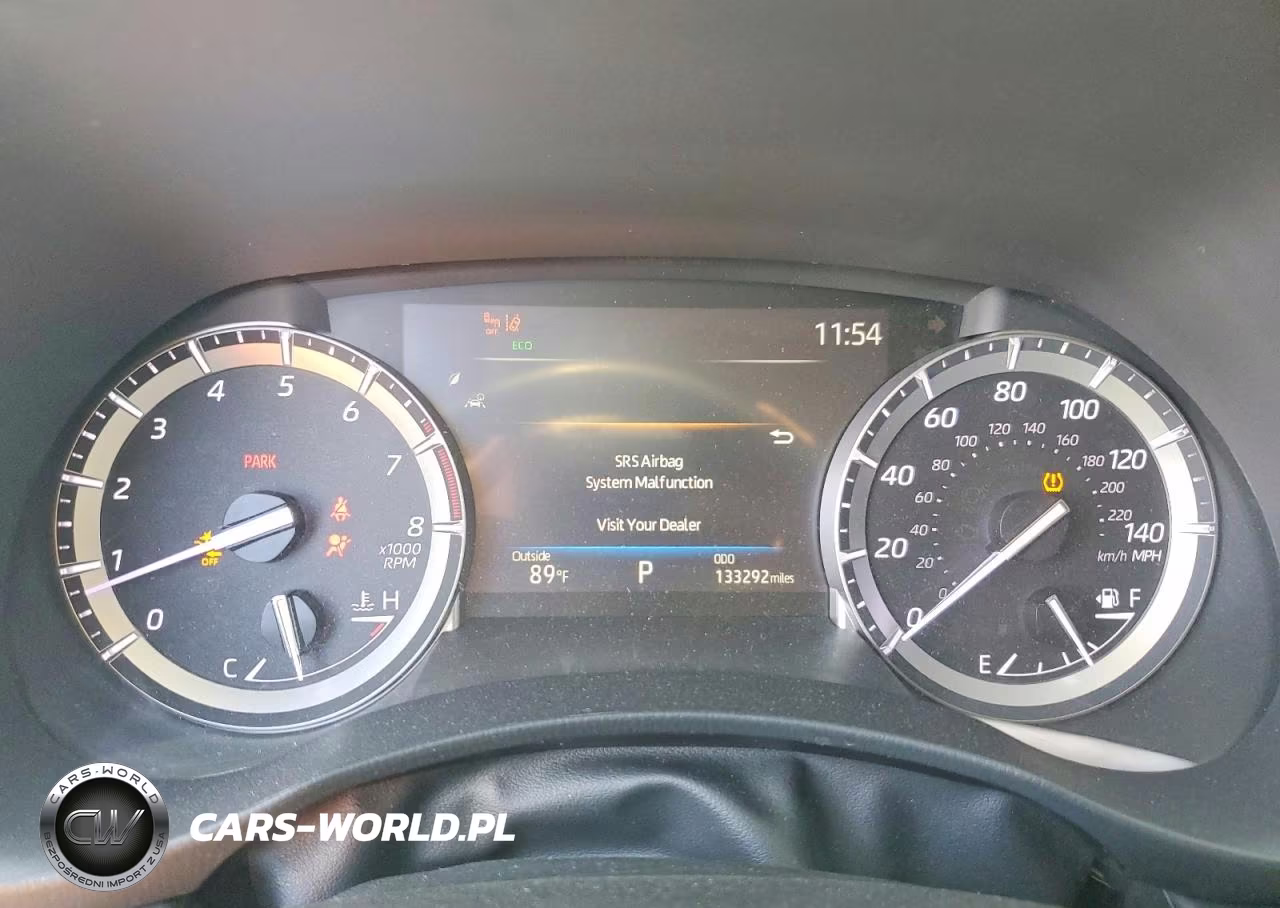 2022 Toyota Highlander Xle VIN:5TDGZRBH6NS570567 - 9
