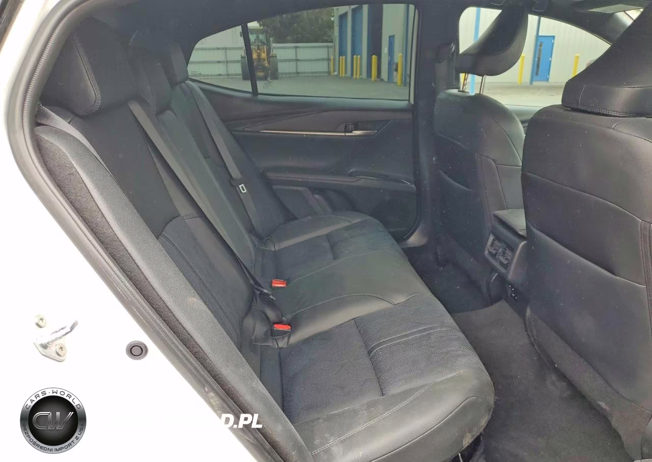 2026 Toyota Camry Xse VIN:4T1DAACK7TU245405 - 10
