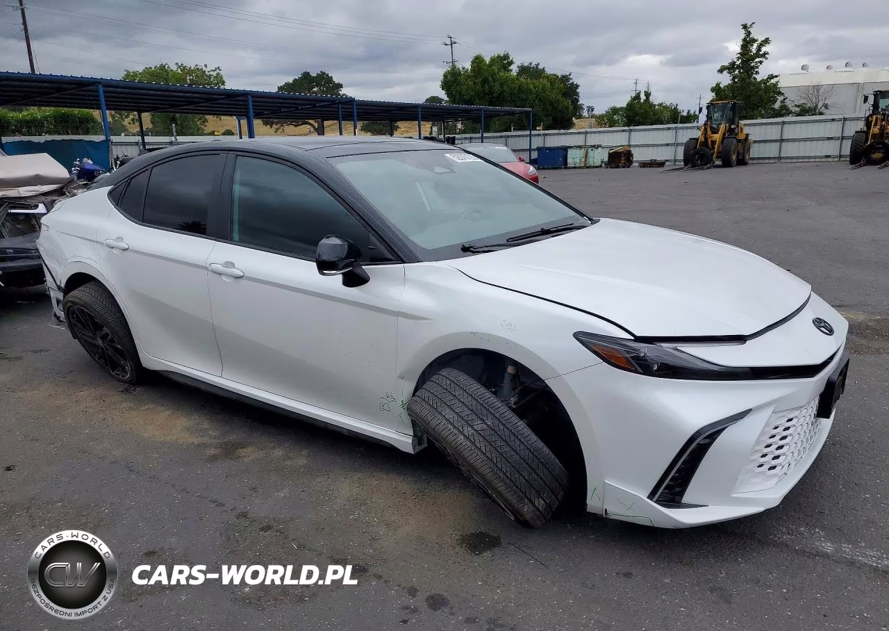 2026 Toyota Camry Xse VIN:4T1DAACK7TU245405 - 4