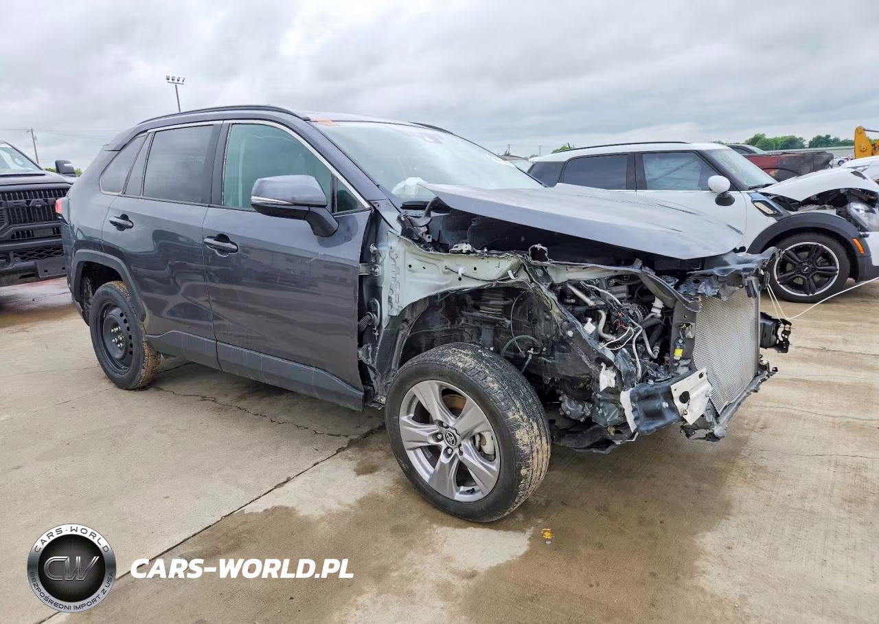 2025 Toyota Rav4 Xle VIN:2T3P1RFV9SW523292 - 4