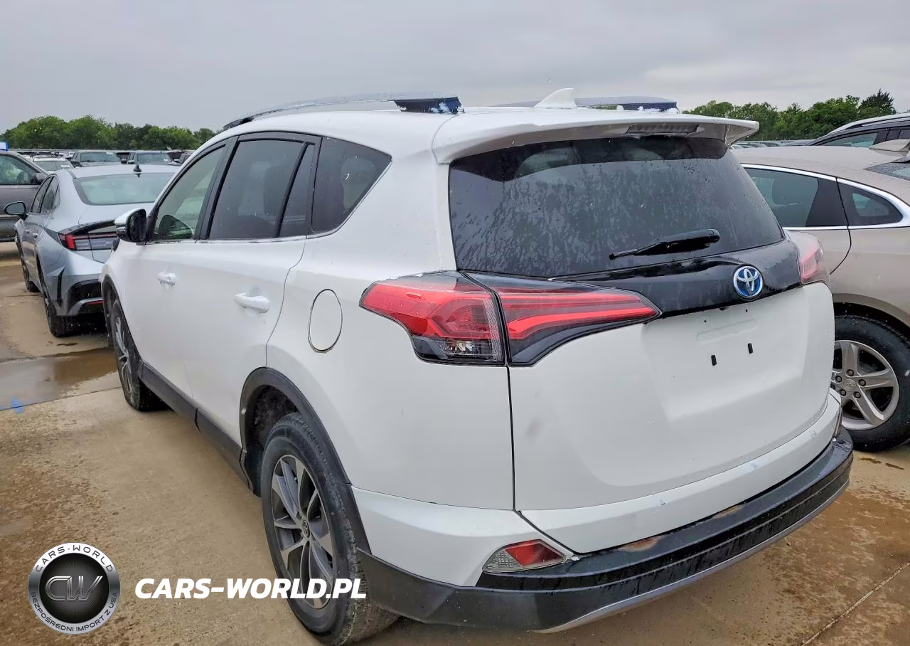 2018 Toyota Rav4 Hybrid Le VIN:JTMRJREV2JD248614 - 2