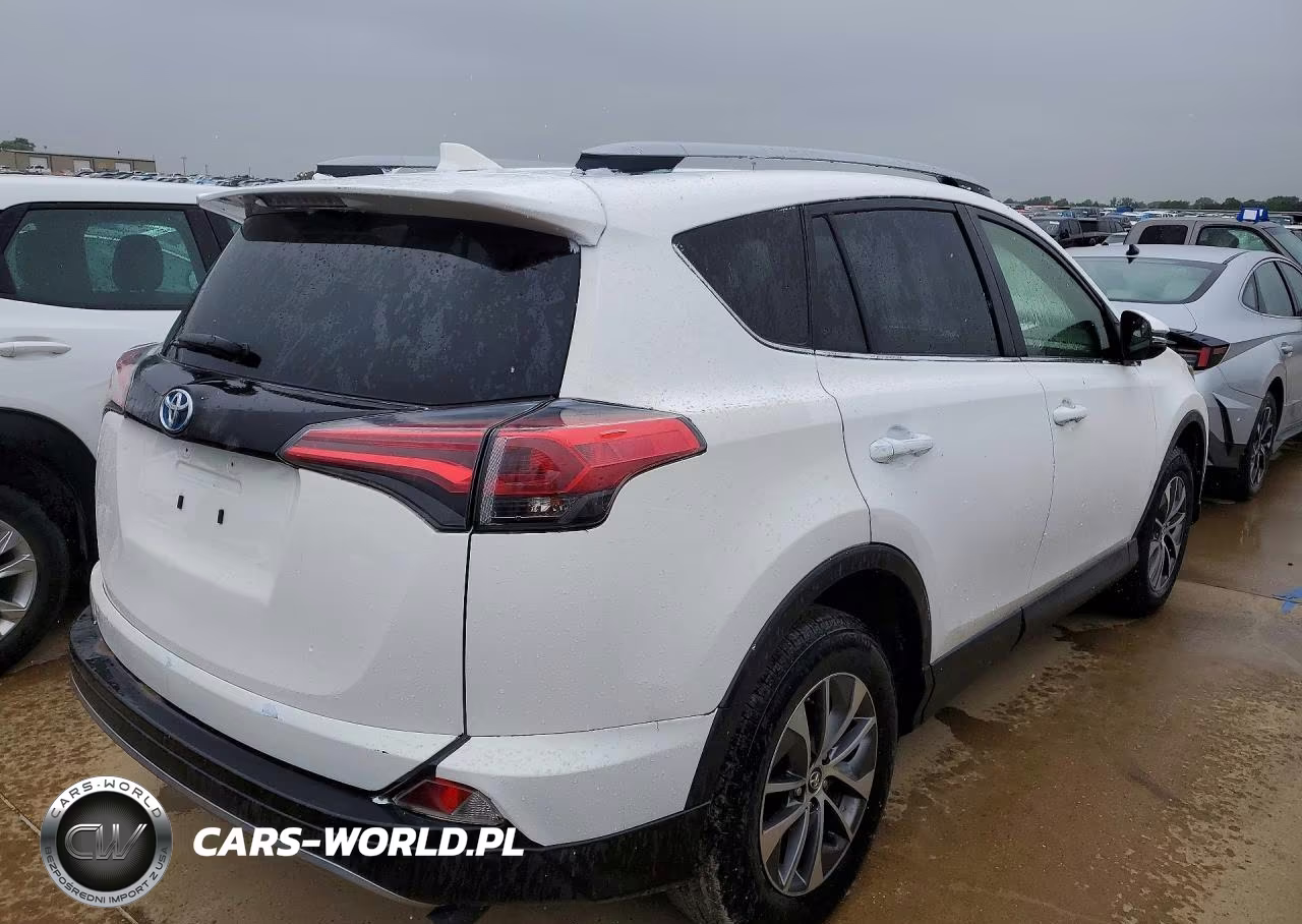 2018 Toyota Rav4 Hybrid Le VIN:JTMRJREV2JD248614 - 3