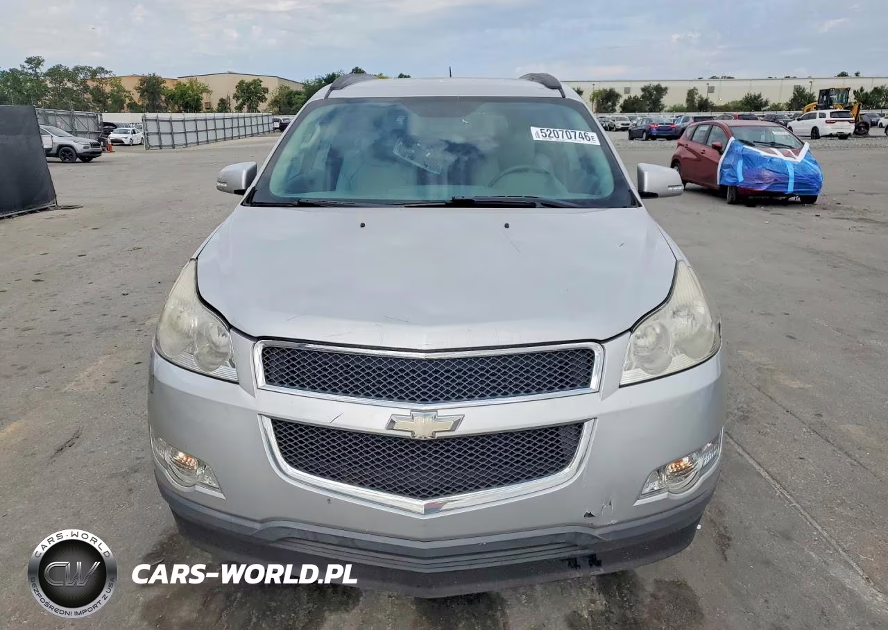 2010 Chevrolet Traverse VIN:1GNLRGED8AS134761 - 5