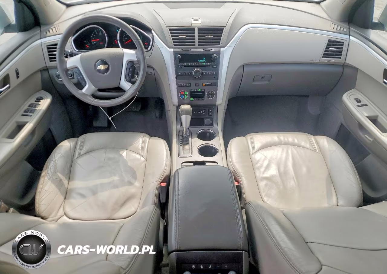 2010 Chevrolet Traverse VIN:1GNLRGED8AS134761 - 8